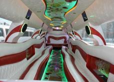 Кадиллак Эскалейд - О 585 М М 199