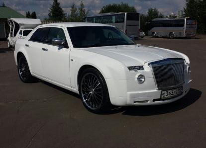 Крайслер 300 C (стилизация Роллс Ройс) - С 343 РВ 197