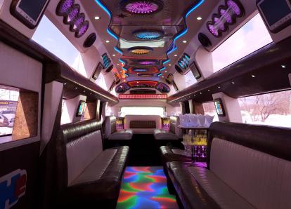 Хаммер Н2 МЕГА - А 639 СР 197