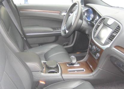 Крайслер 300 С - Р 961 ТК 197