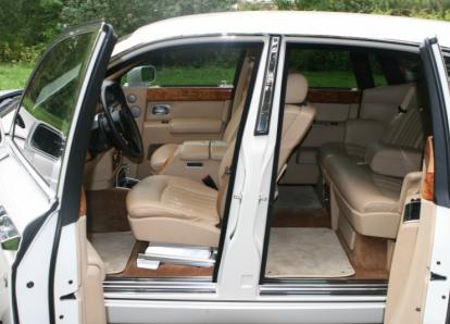 Роллс Ройс Фантом - А 484 АО 99