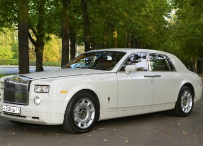 Роллс Ройс Фантом - А 508 ХВ 77