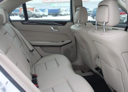 Мерседес Бенц Е класс, W 212 - М 953 АР 777