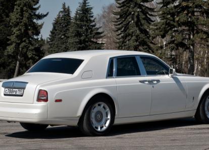 Роллс Ройс Фантом - С 788 РВ 197
