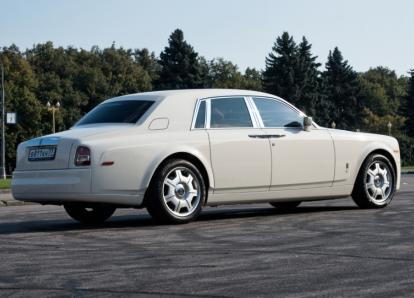 Роллс Ройс Фантом - В 811 КН 77