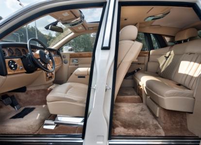 Роллс Ройс Фантом - В 811 КН 77