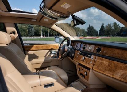 Роллс Ройс Фантом - В 811 КН 77