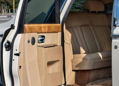 Роллс Ройс Фантом - В 811 КН 77