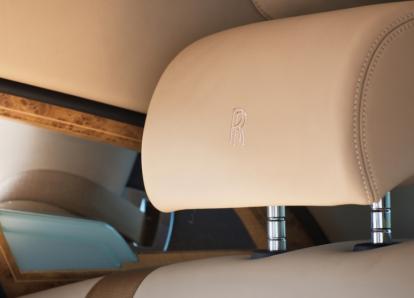 Роллс Ройс Фантом - В 811 КН 77