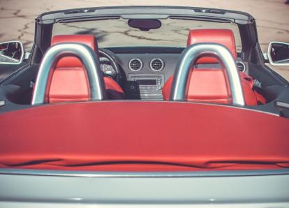 Ауди АЗ (КАБРИОЛЕТ) - Р 720 МТ 77