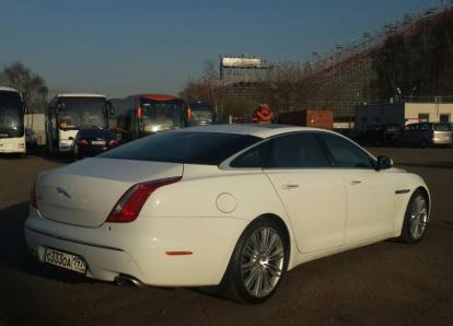 Ягуар XJ (Long) - С 333 ОА 197