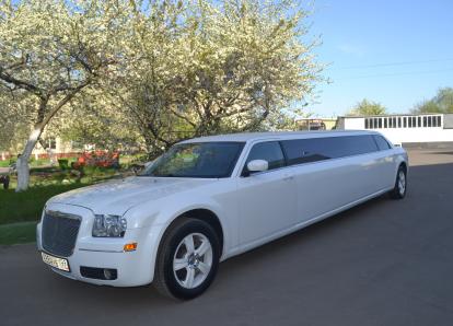 Крайслер 300С -  В 654 ХВ 199