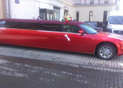 Крайслер 300С - С 231  ОК 777