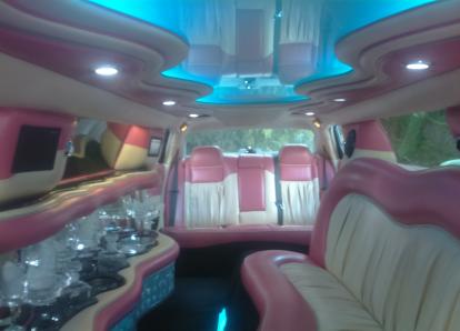 Крайслер 300С - С 231  ОК 777