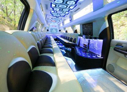 Кадиллак Эскалейд - У 797 ОВ 199