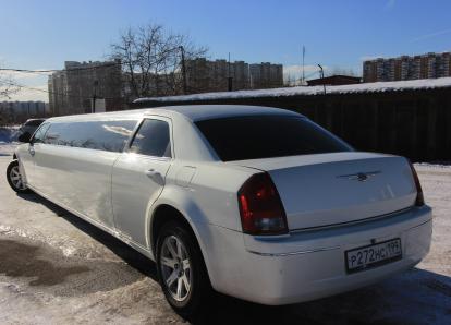 Крайслер 300С - Р  272  НС 199