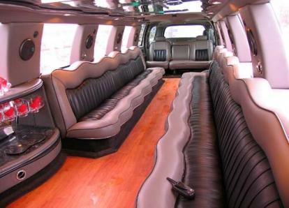 Форд Экскёршн - ЭКОНОМ