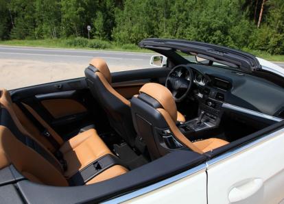 Мерседес  Е 200  (КАБРИОЛЕТ) - Р 991 АВ 799