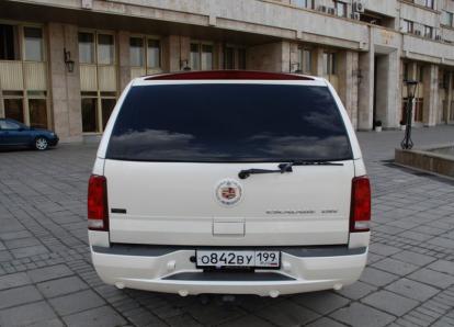 Кадиллак Эскалейд - О 842 ВУ 199