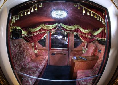 Лимузин Карета Крайслер 300С - С 900 ХВ 199