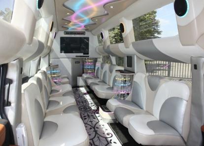 Хаммер Н2 МЕГА - О 797 РУ 77