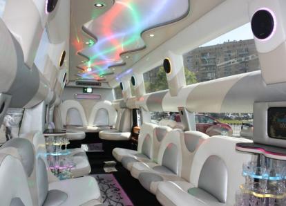 Хаммер Н2 МЕГА - О 797 РУ 77