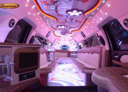 Кадиллак Эскалейд - САКУРА - Т 875 ЕМ 750