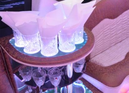 Кадиллак Эскалейд - САКУРА - Т 875 ЕМ 750