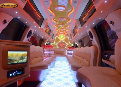 Кадиллак Эскалейд - МЕГАДИЛЛАК- С137 ОМ197