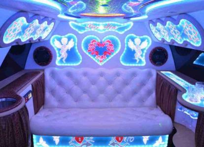 Кадиллак Эскалейд - SWAROVSKI - Р 034 ВТ 750