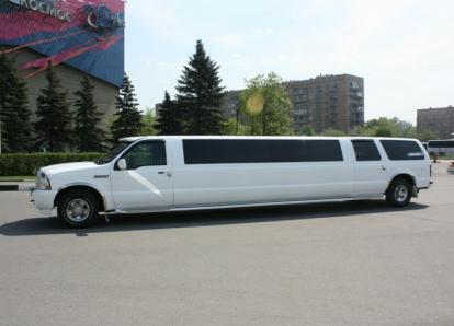 Форд Экскёршн - В 585 МС 77