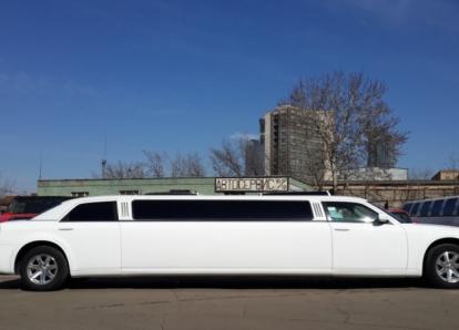 Крайслер 300С - У 783 УН 177