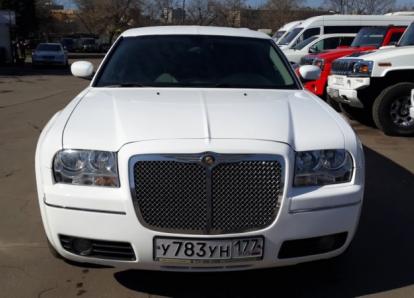 Крайслер 300С - У 783 УН 177