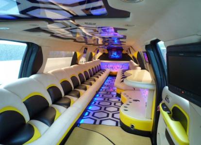 Кадиллак Эскалейд - У 797 ОВ 199