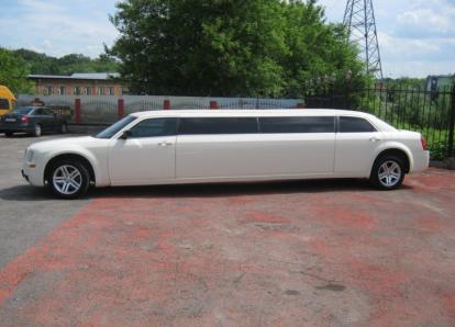 Крайслер 300С - С 116 МК 199