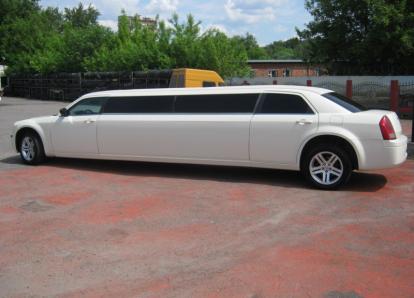 Крайслер 300С - С 116 МК 199