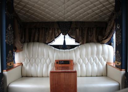 Лимузин Карета Кадиллак Эскалейд -  Х 146 АТ 750