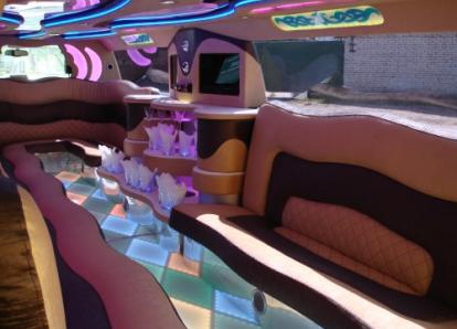 Инфинити QX 56 - В 889 ТС 197