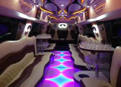 Инфинити QX 56 - Х 492 РН 197