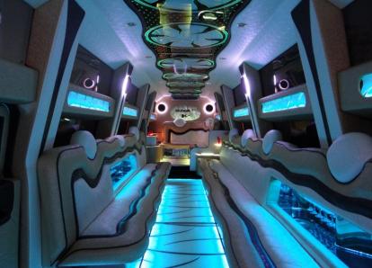 Хаммер Н2 МЕГА - У 682 МР 90